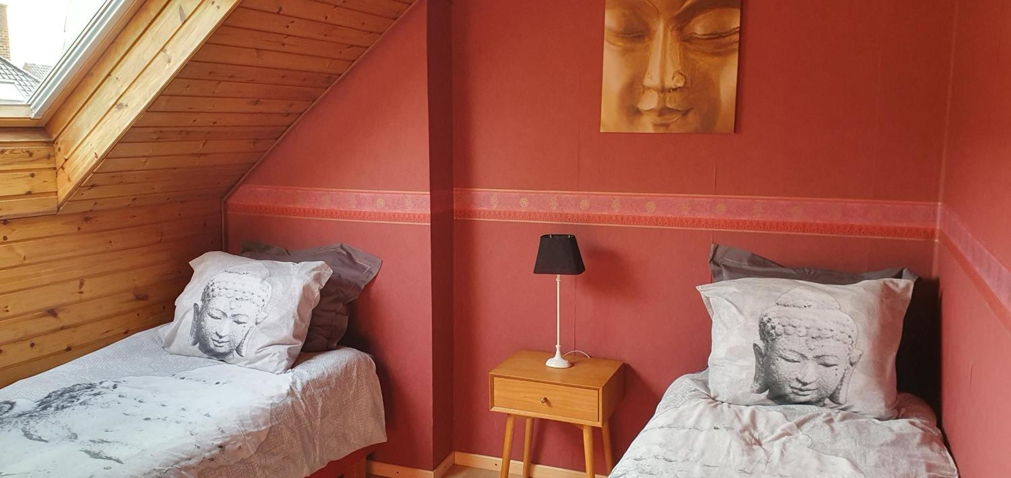 Close To Centre, 3 Rooms, 2 Bathr & Wc, Free Parking & Wifi, Spacious Living Area & Kitchen Bruges Exterior photo